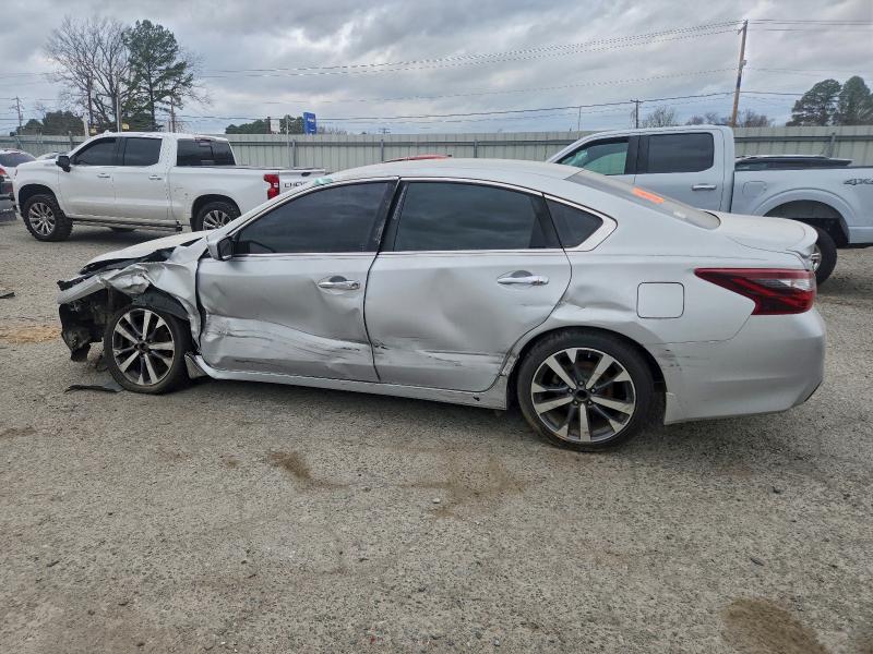 Фото 2 - NISSAN ALTIMA