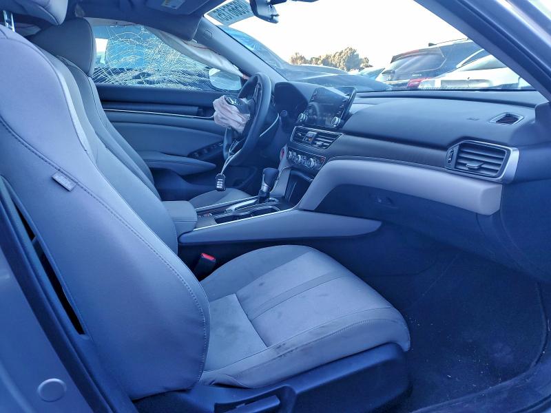 Фото 7 - HONDA ACCORD