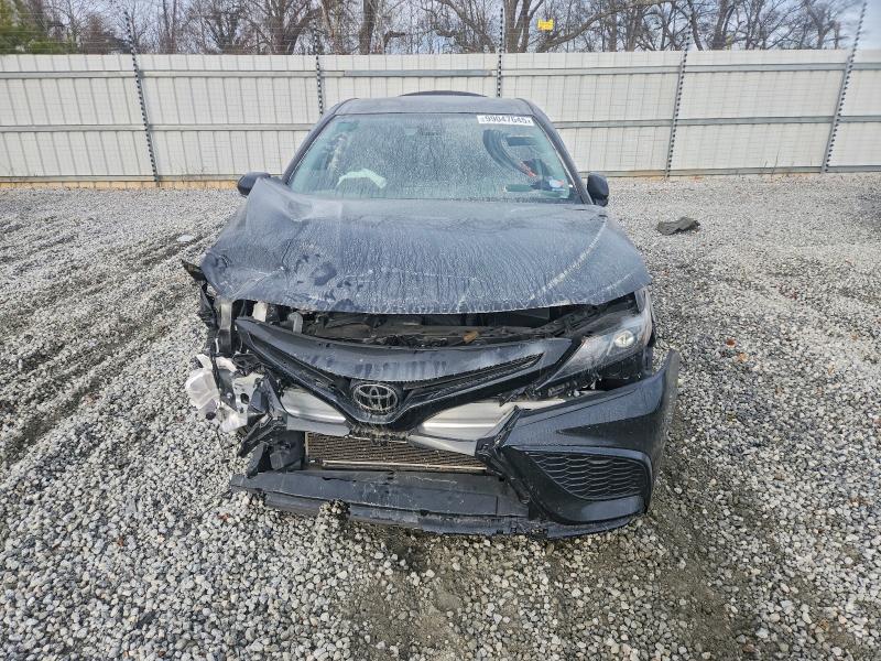 Фото 5 - TOYOTA CAMRY