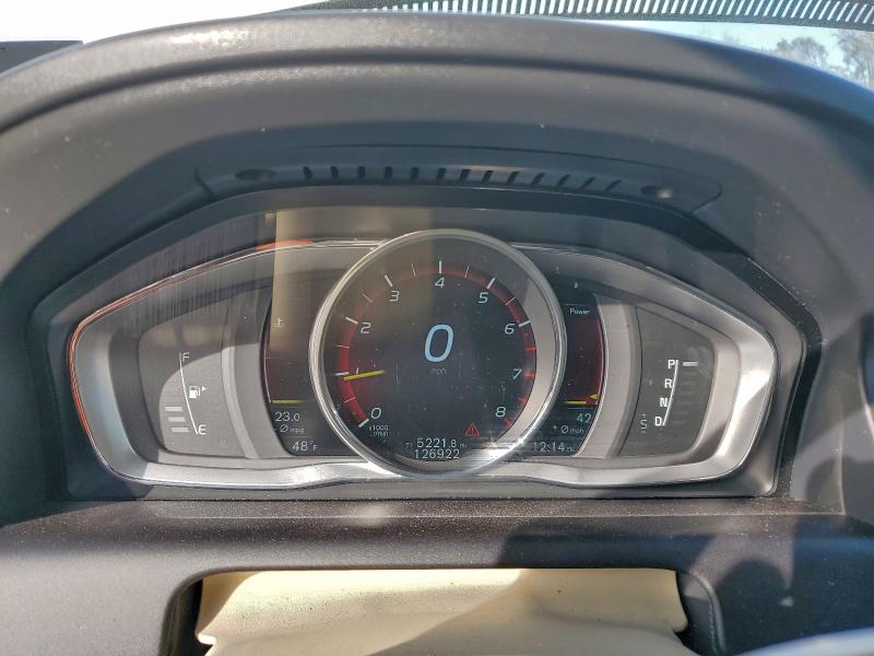 Фото 9 - VOLVO XC60