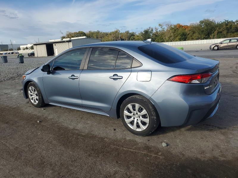 Фото 2 - TOYOTA COROLLA