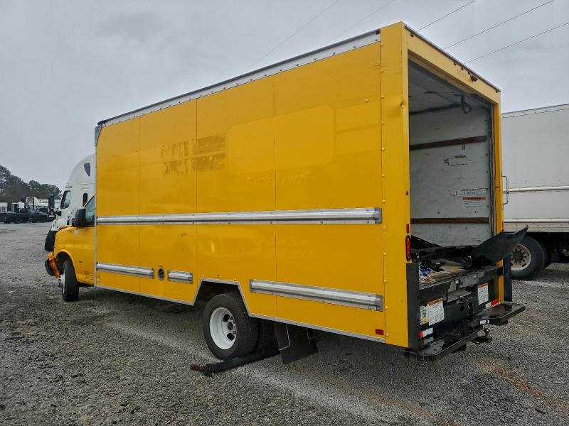 Фото 2 - GMC SAVANA