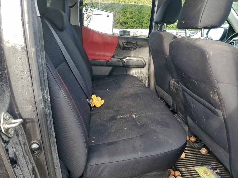 Фото 10 - TOYOTA TACOMA