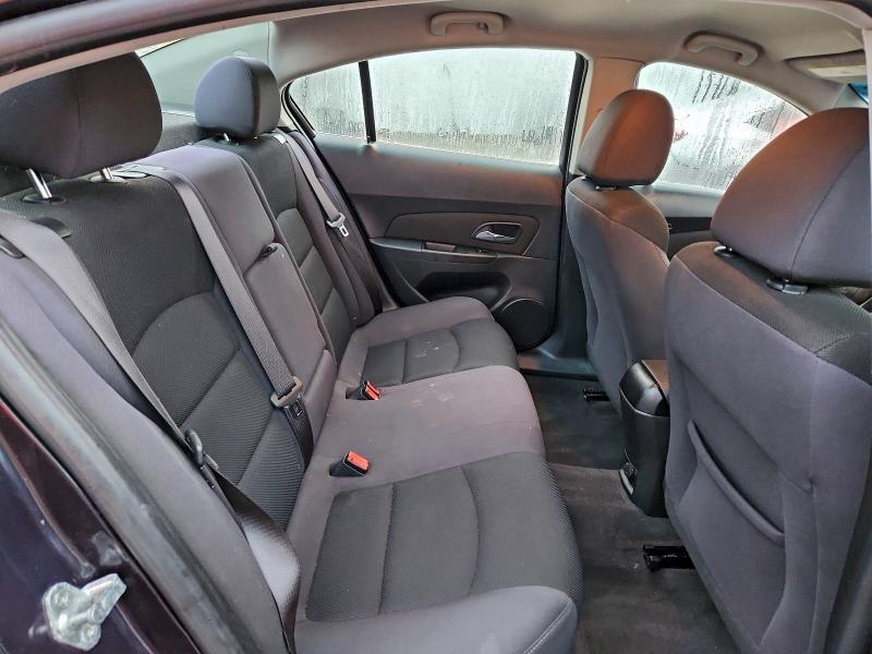 Фото 10 - CHEVROLET CRUZE