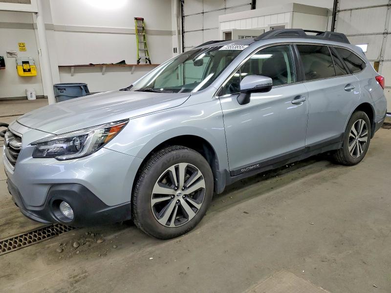 Фото 1 - SUBARU OUTBACK
