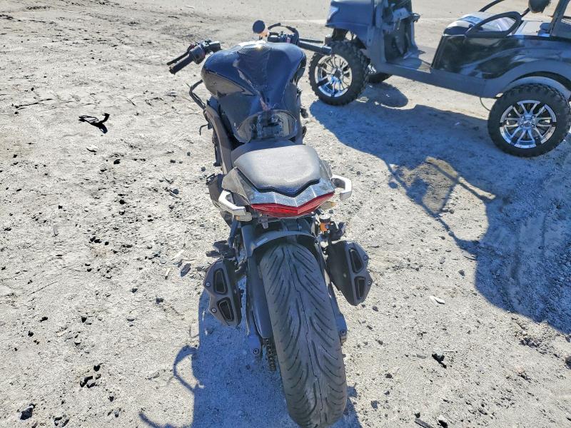 KAWASAKI ZX1000 G 2011