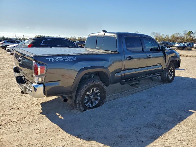 Фото 3 - TOYOTA TACOMA