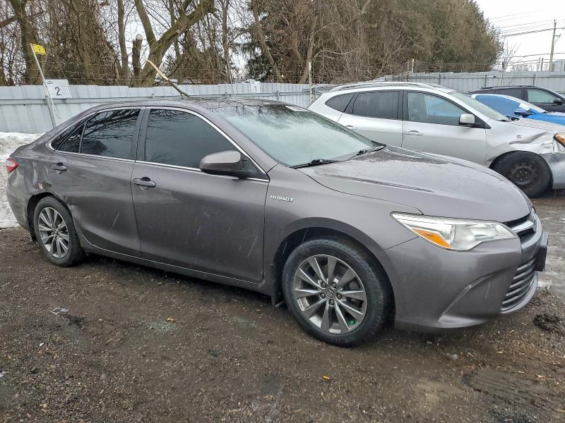 Фото 4 - TOYOTA CAMRY