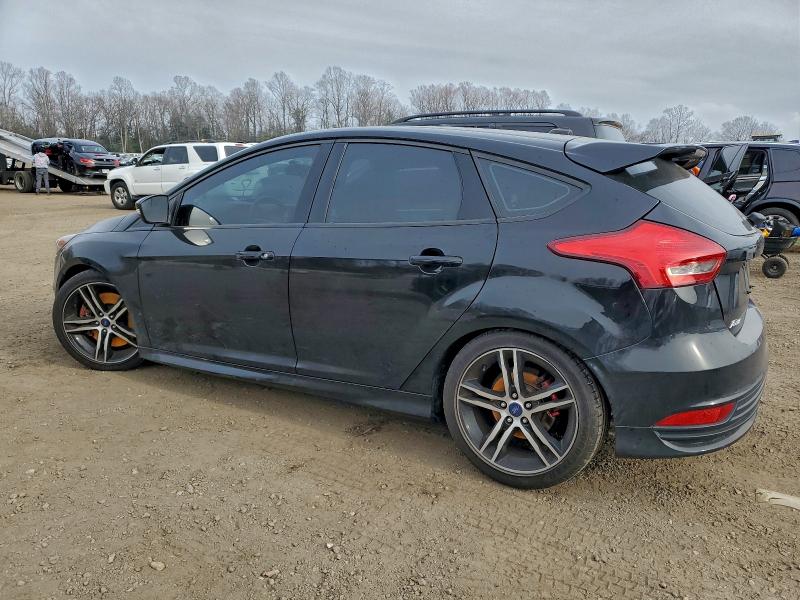 Фото 2 - FORD FOCUS