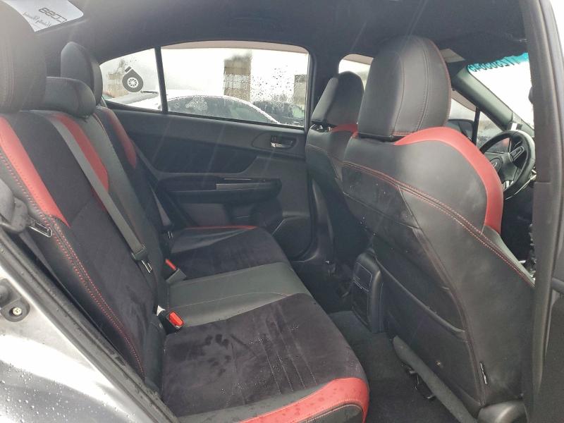 Фото 10 - SUBARU WRX