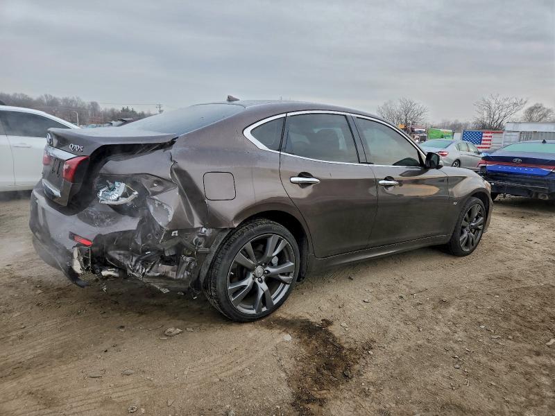Фото 3 - INFINITI Q70