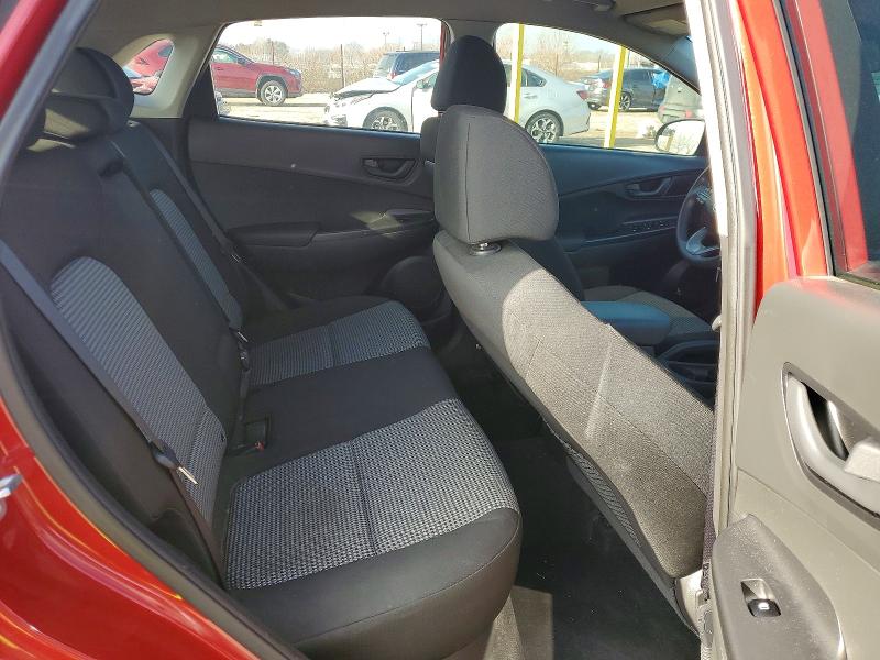 Фото 11 - HYUNDAI KONA