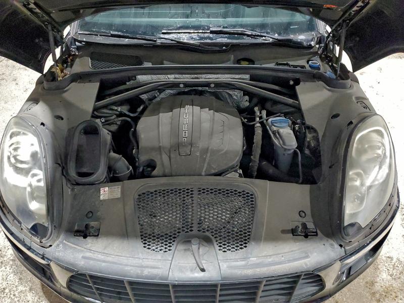 Фото 12 - PORSCHE MACAN