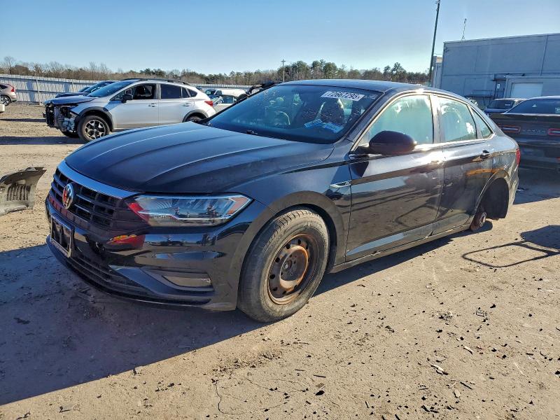 Фото 1 - VOLKSWAGEN JETTA