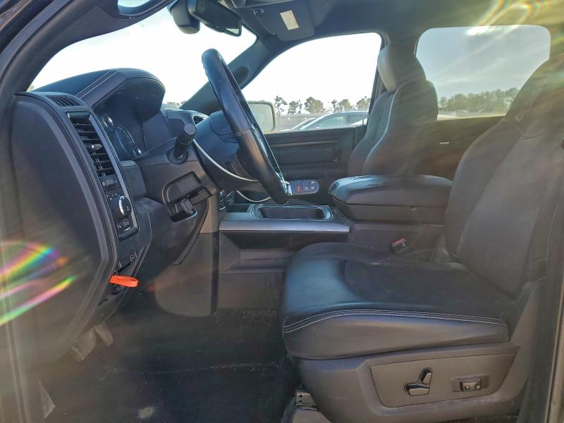 Фото 7 - RAM 1500