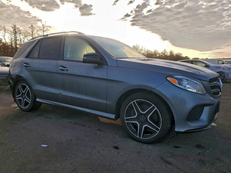 Фото 4 - MERCEDES-BENZ GLE-CLASS