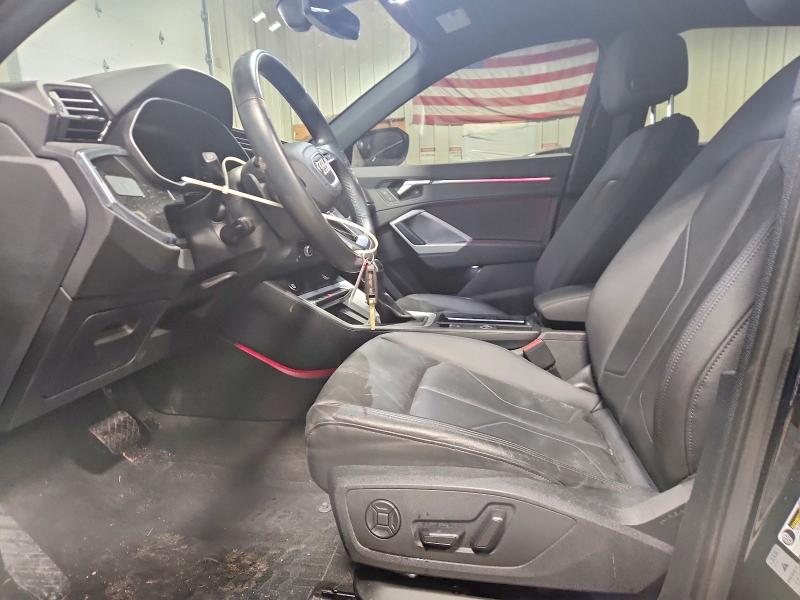 Фото 7 - AUDI Q3