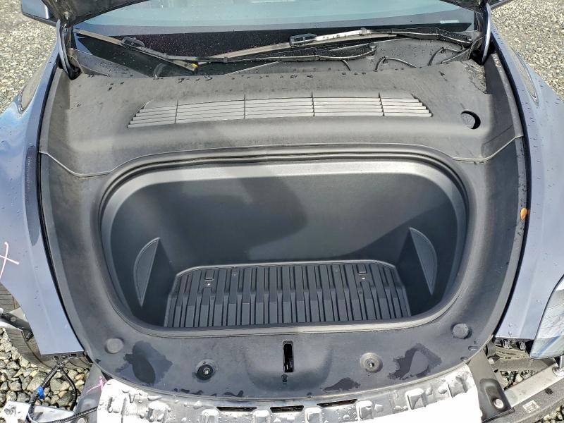 Фото 12 - TESLA MODEL Y