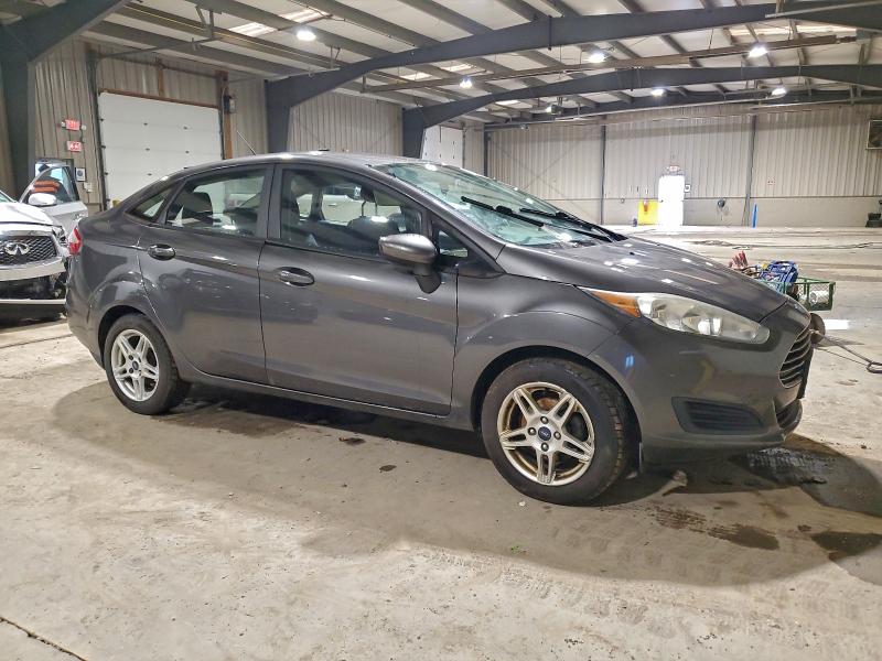 Фото 4 - FORD FIESTA