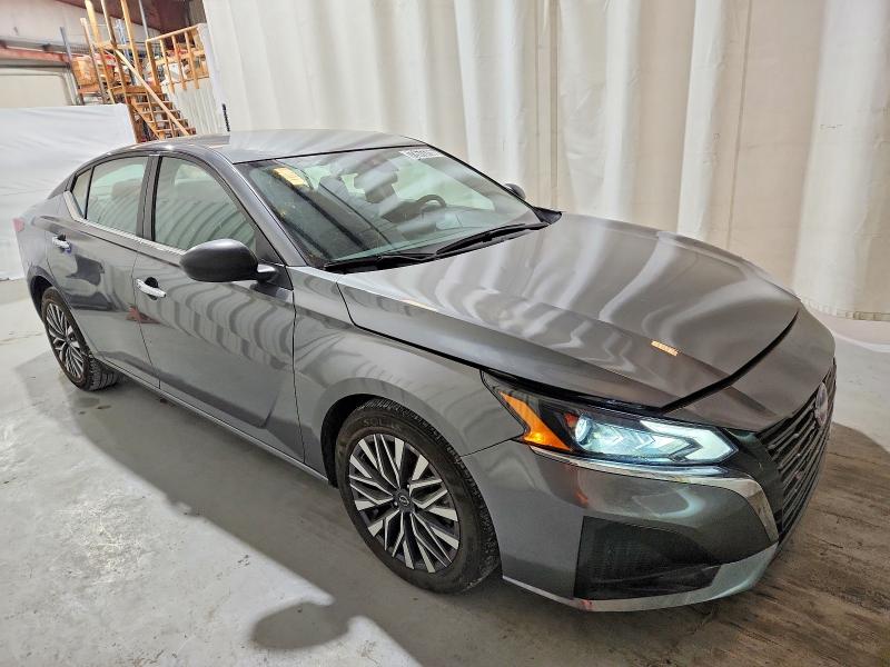 Фото 4 - NISSAN ALTIMA