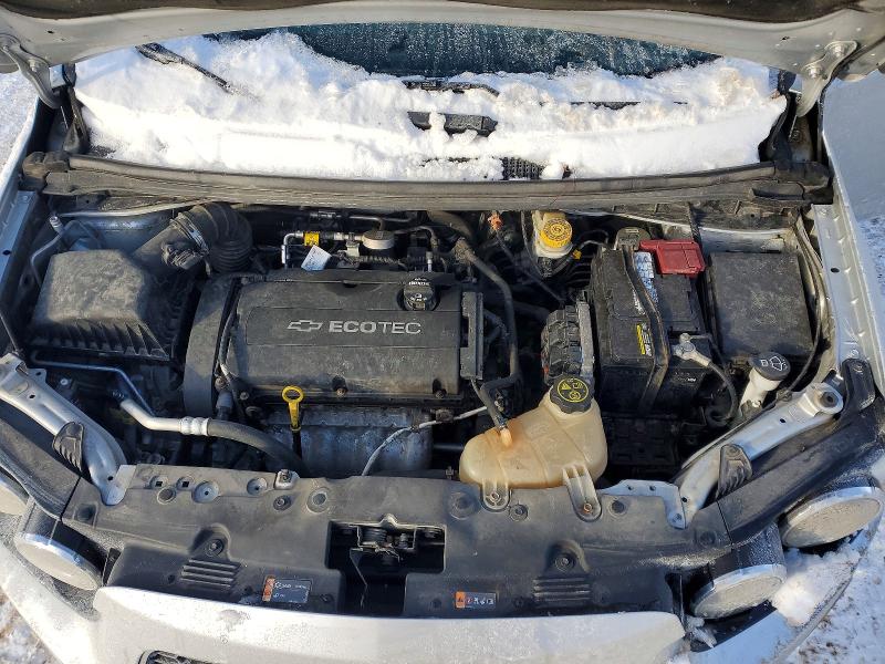 Фото 11 - CHEVROLET SONIC