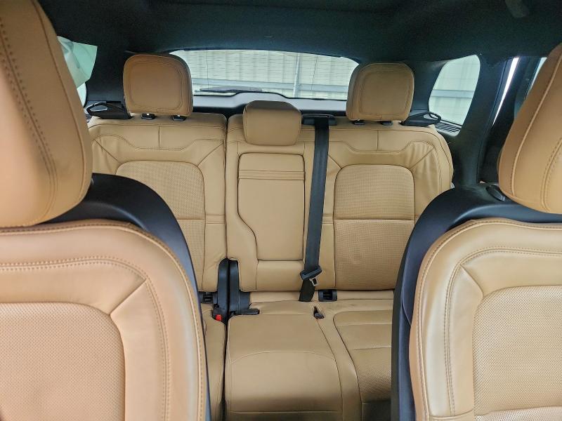 Фото 10 - LINCOLN CORSAIR