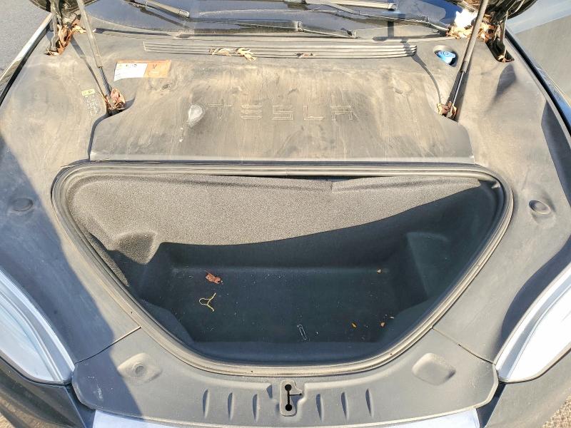 Фото 11 - TESLA MODEL S