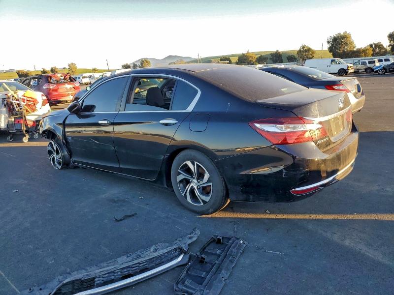 Фото 2 - HONDA ACCORD