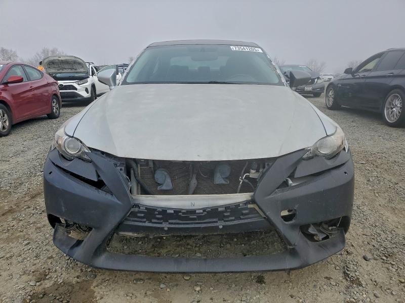 Фото 5 - LEXUS IS