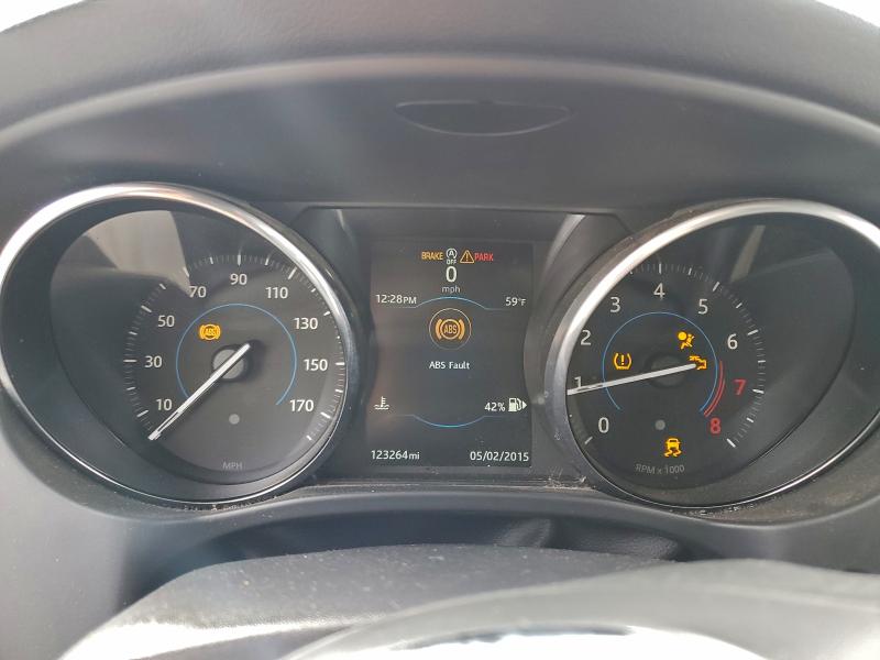 Фото 9 - JAGUAR F-PACE