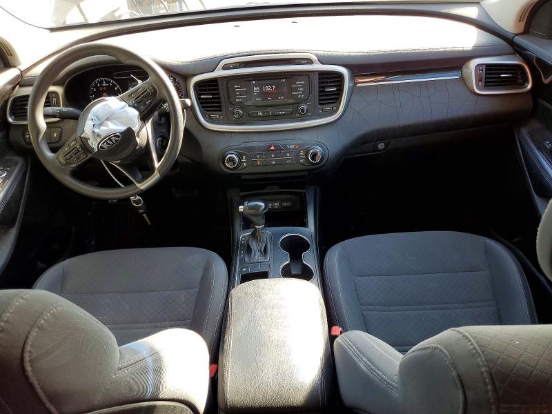 Фото 8 - KIA SORENTO