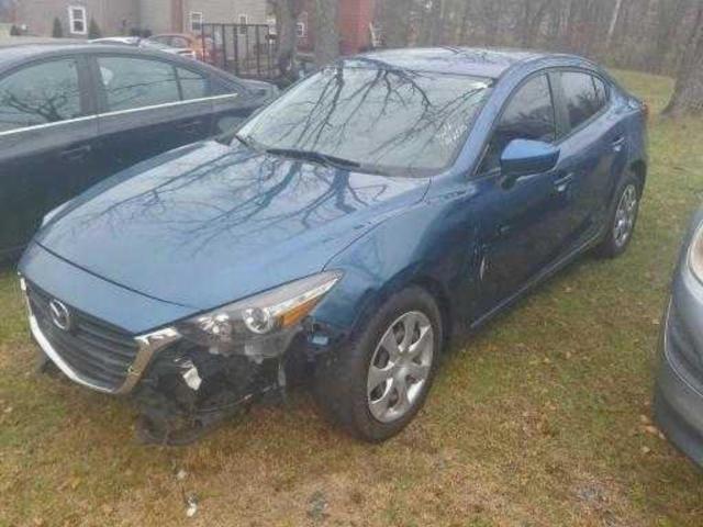 Фото 2 - MAZDA 3