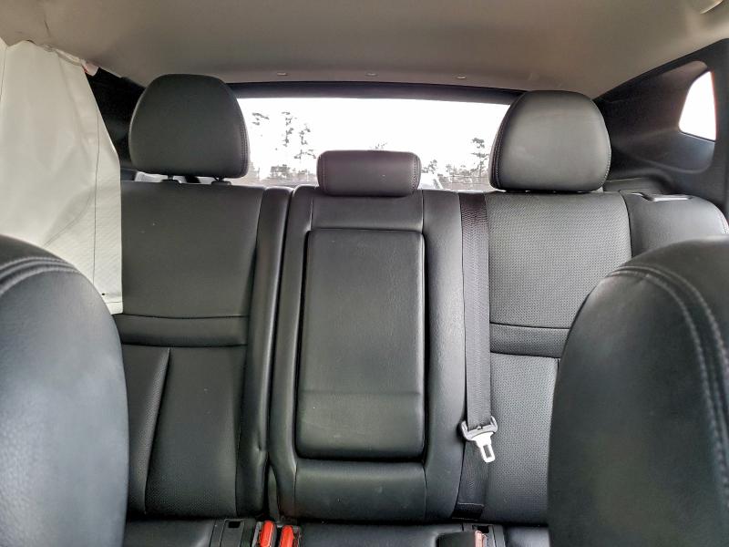 Фото 10 - NISSAN ROGUE