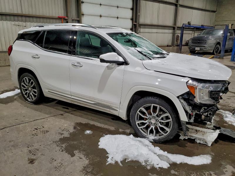 Фото 4 - GMC TERRAIN