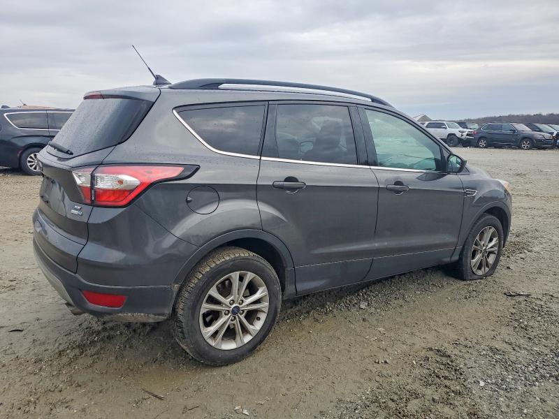 Фото 3 - FORD ESCAPE