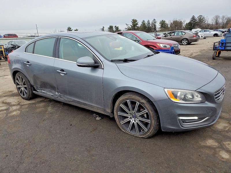 Фото 4 - VOLVO S60