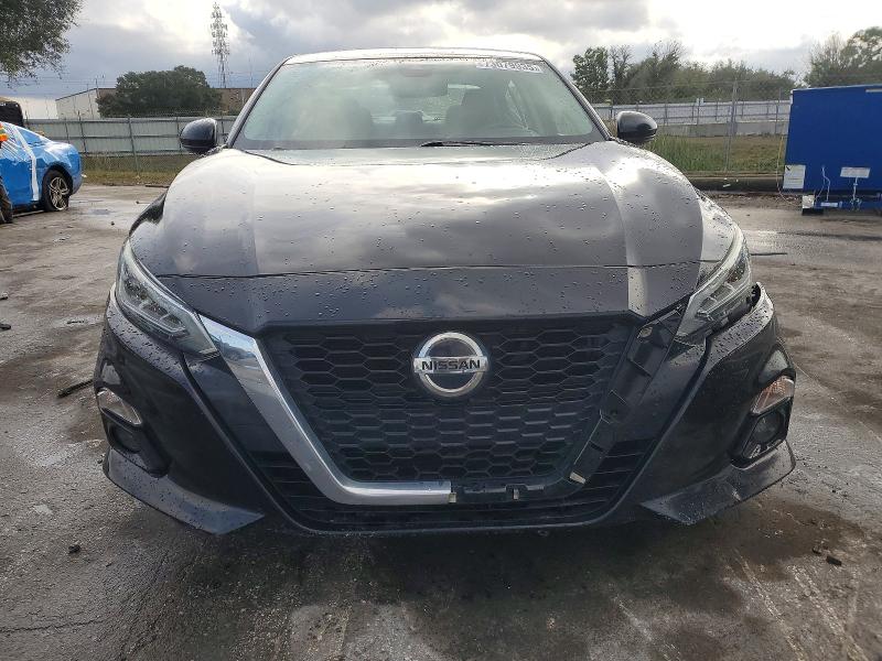 Фото 5 - NISSAN ALTIMA