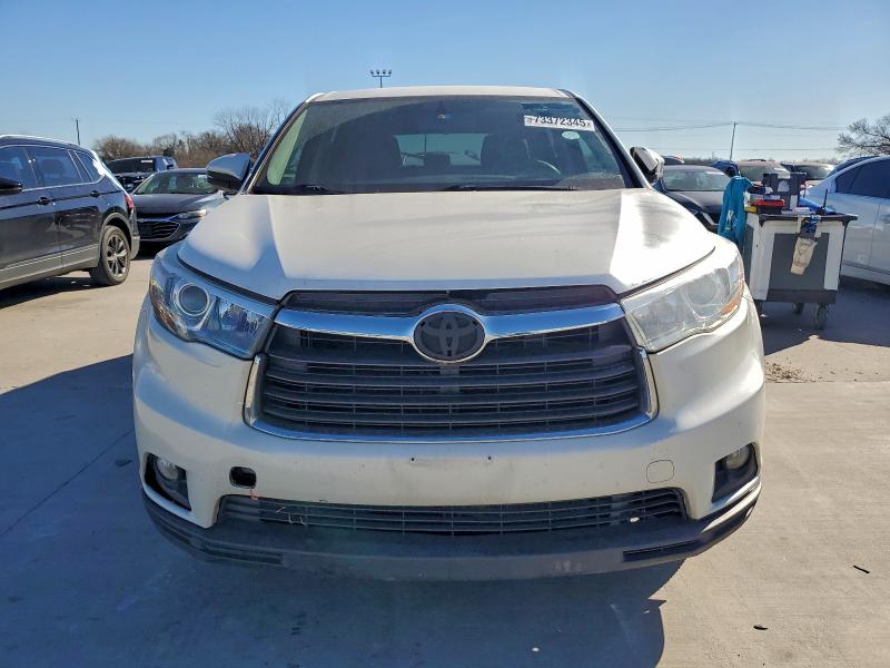 Фото 5 - TOYOTA HIGHLANDER