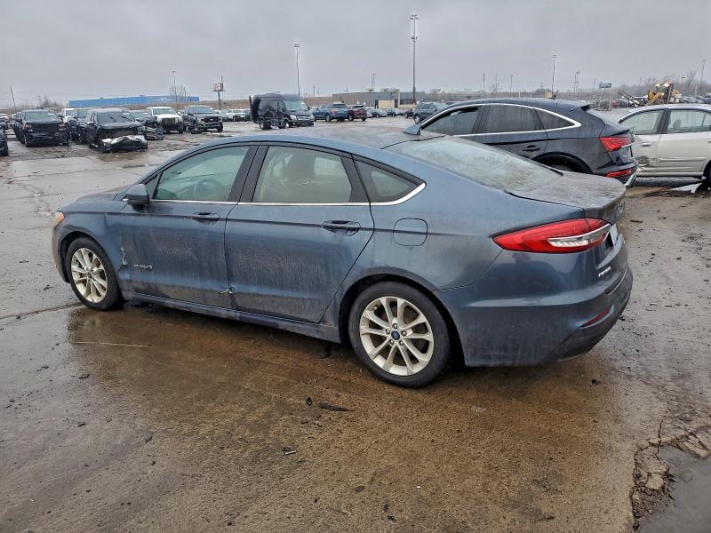 Фото 2 - FORD FUSION