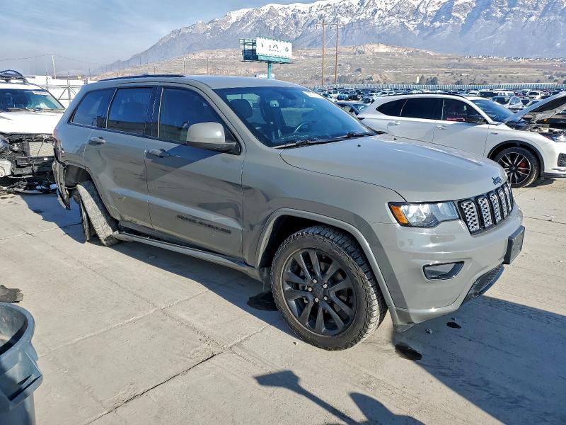 Фото 4 - JEEP GRAND CHER