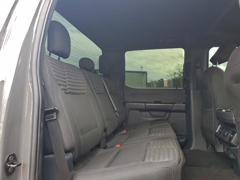 Фото 10 - FORD F-150