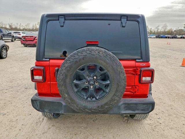 Фото 6 - JEEP WRANGLER