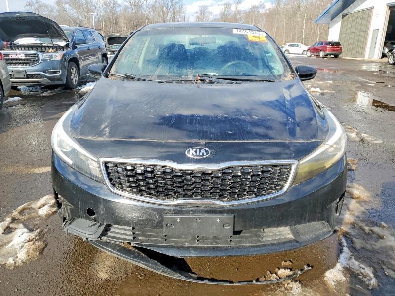 Фото 5 - KIA FORTE