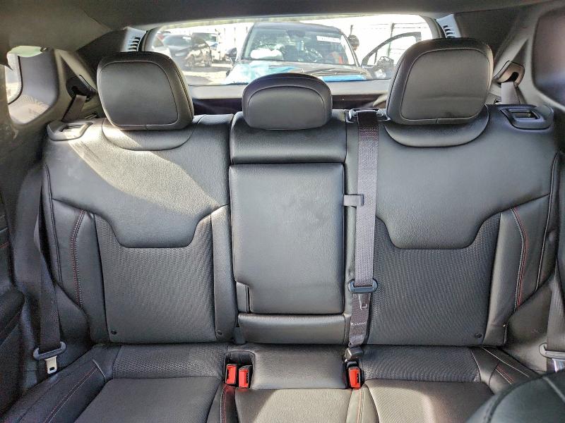 Фото 10 - JEEP COMPASS