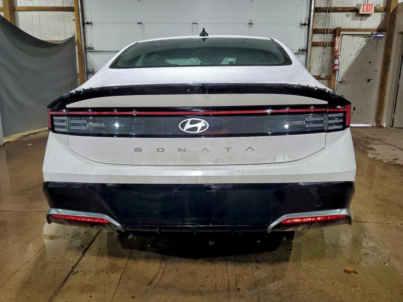 Фото 6 - HYUNDAI SONATA