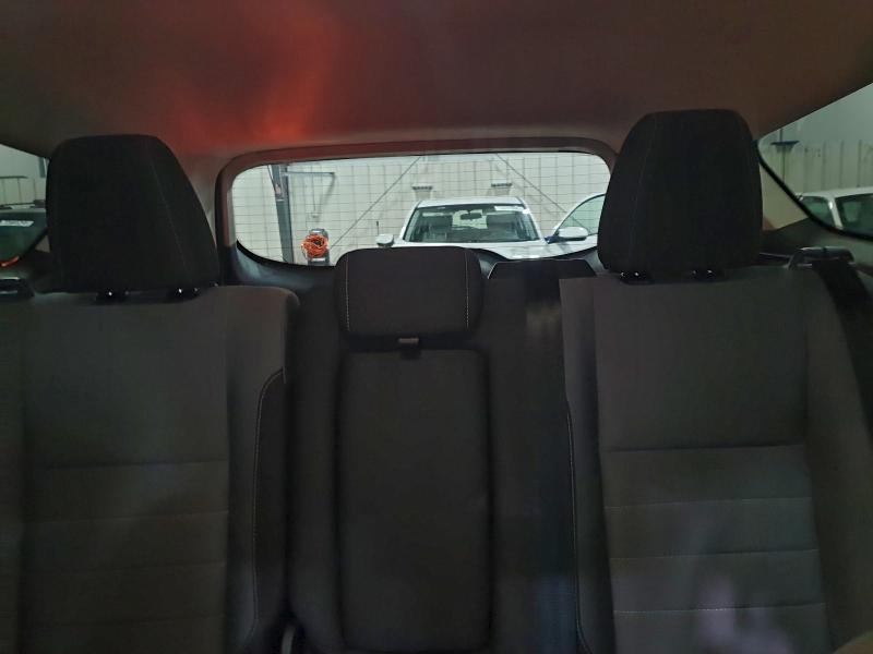 Фото 10 - FORD ESCAPE