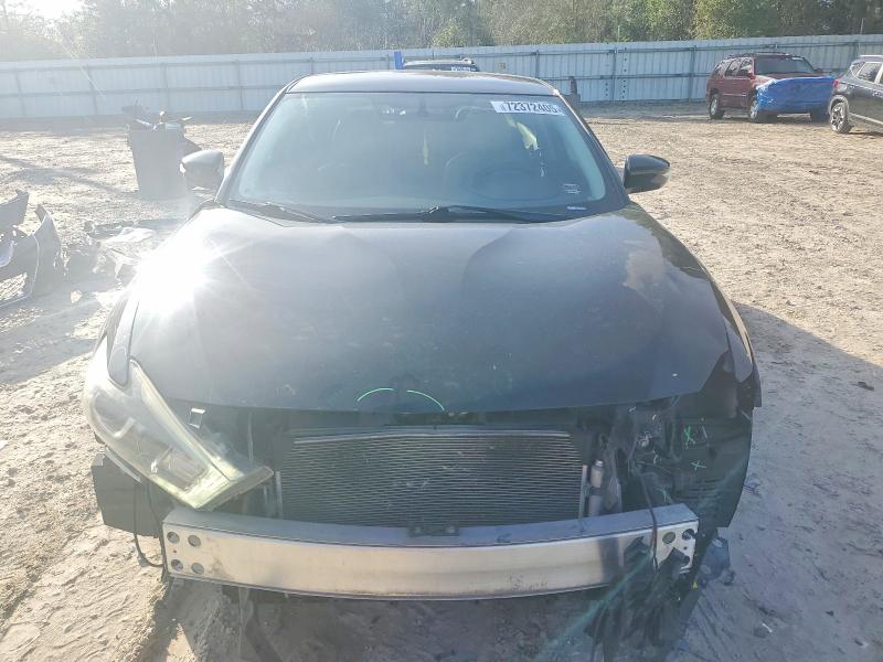 Фото 5 - NISSAN MAXIMA