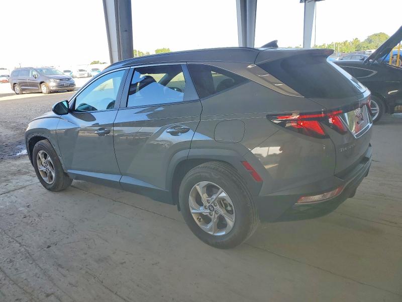 Фото 2 - HYUNDAI TUCSON