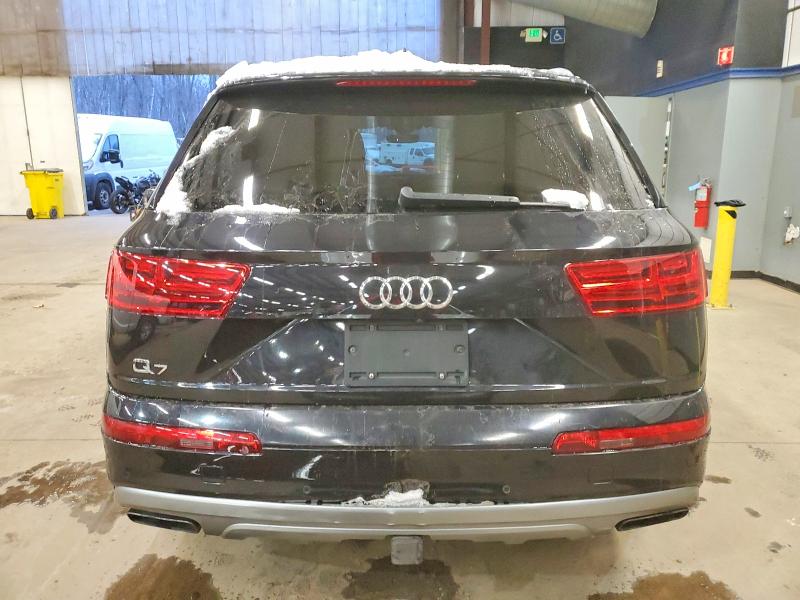 Фото 6 - AUDI Q7