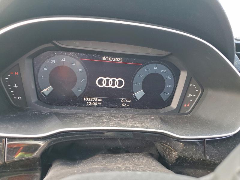 Фото 9 - AUDI Q3
